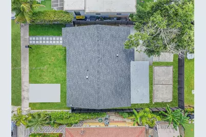 1915 NW 86th St, Miami, FL 33147 - Photo 29