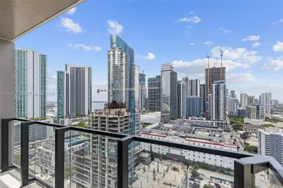 20 NE 11th St #2910, Miami, FL 33132 - Photo 33