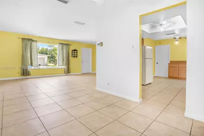 7005 NW 11th Ct, Margate, FL 33063 - Photo 5