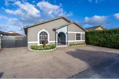 7503 W 34th Ln, Hialeah, FL 33018 - Photo 3
