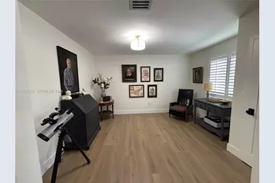 4730 SW 89th Ave, Miami, FL 33165 - Photo 15