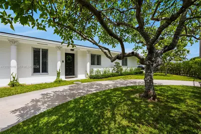 4730 SW 89th Ave, Miami, FL 33165 - Photo 9