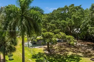 495 Brickell Ave, Miami, FL 33131 - Photo 19