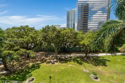 495 Brickell Ave #409, Miami, FL 33131 - Photo 13