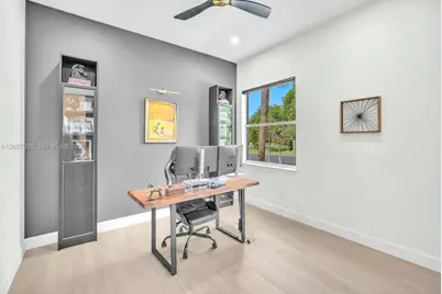 1453 SW 167th Ave, Pembroke Pines, FL 33027 - Photo 19