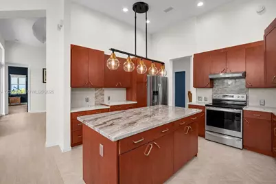 1453 SW 167th Ave, Pembroke Pines, FL 33027 - Photo 21