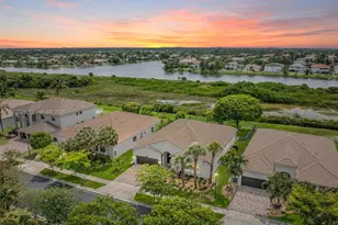 1453 SW 167th Ave, Pembroke Pines, FL 33027 - Photo 9