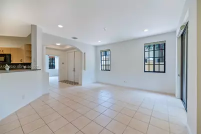 1695 Passion Vine Cir #22-1, Weston, FL 33326 - Photo 9