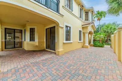 1695 Passion Vine Cir #22-1, Weston, FL 33326 - Photo 33