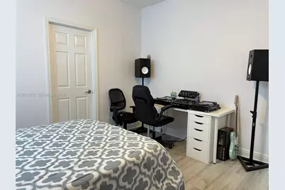 10060 NW 86th Ter, Doral, FL 33178 - Photo 37