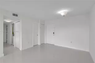 9440 W Flagler St, Miami, FL 33174 - Photo 3
