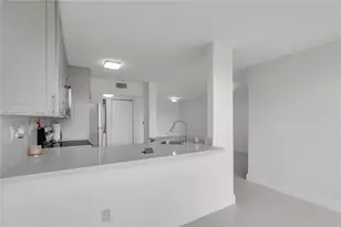 9440 W Flagler St, Miami, FL 33174 - Photo 7