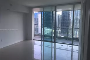 92 SW 3rd St, Miami, FL 33130 - Photo 3