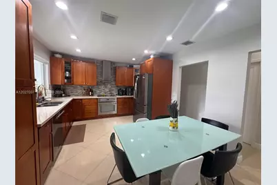 12800 SW 82nd Ct, Pinecrest, FL 33156 - Photo 9