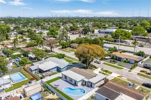 7051 Tyler St, Hollywood, FL 33024 - Photo 3