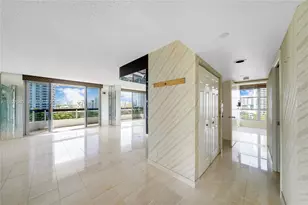 3600 Mystic Pointe Dr, Aventura, FL 33180 - Photo 7