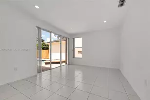 15558 SW 112th Dr, Miami, FL 33196 - Photo 11