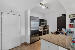 950 Brickell Bay Dr, Miami, FL 33131 - Photo 5