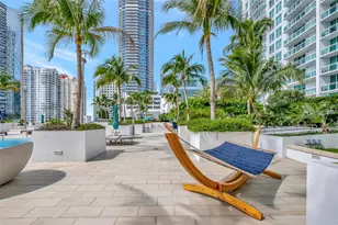950 Brickell Bay Dr, Miami, FL 33131 - Photo 21