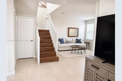 165 Emerald Creek Ter #165, Plantation, FL 33325 - Photo 5