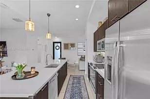 8175 NW 104th Ave, Doral, FL 33178 - Photo 3