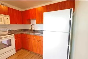 11195 SW 1st St, Sweetwater, FL 33174 - Photo 3