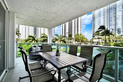 100 Bayview Dr #205, Sunny Isles Beach, FL 33160 - Photo 31