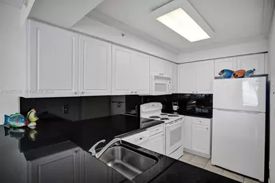 2501 S Ocean Dr #1219 (Available NOW), Hollywood, FL 33019 - Photo 17