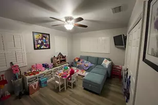 7461 NW 6th St, Plantation, FL 33317 - Photo 11