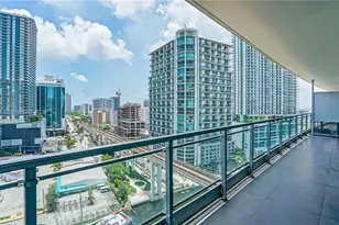 92 SW 3rd St, Miami, FL 33130 - Photo 19