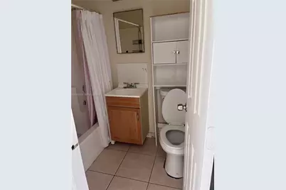 109 NW 14th Way #3, Dania Beach, FL 33004 - Photo 3