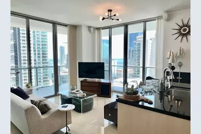 1111 SW 1 Ave #3419, Miami, FL 33130 - Photo 5