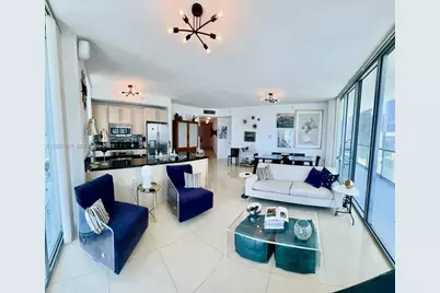 1111 SW 1 Ave #3419, Miami, FL 33130 - Photo 3