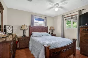 1440 N 68th Ave, Hollywood, FL 33024 - Photo 11