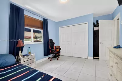 1440 N 68th Ave, Hollywood, FL 33024 - Photo 13