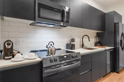398 NE 5th St #3505, Miami, FL 33132 - Photo 11