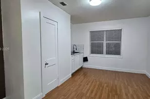 435 SW 33rd Ave, Miami, FL 33135 - Photo 7