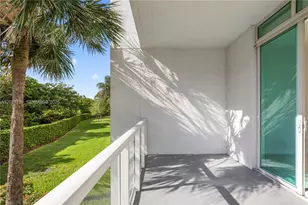 15051 Royal Oaks Ln, North Miami, FL 33181 - Photo 7