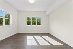 15051 Royal Oaks Ln, North Miami, FL 33181 - Photo 17