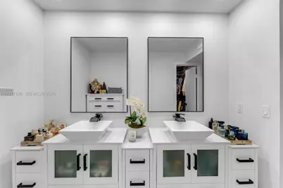 1350 SW 122nd Ave #415, Miami, FL 33184 - Photo 15