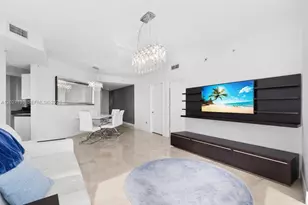 18201 Collins Ave, Sunny Isles Beach, FL 33160 - Photo 11