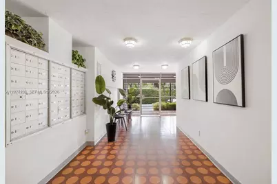 7801 NE 4th Ct #514, Miami, FL 33138 - Photo 43