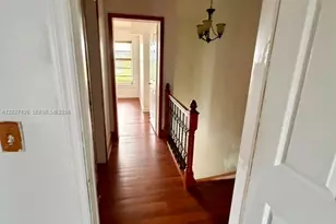 7801 NE 4th Ct, Miami, FL 33138 - Photo 35
