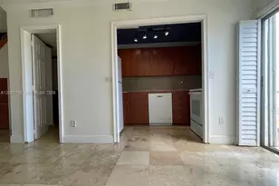 7801 NE 4th Ct, Miami, FL 33138 - Photo 7