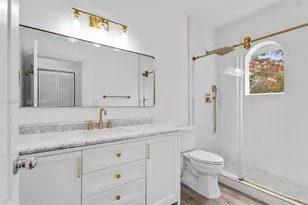 3062 Matilda St, Miami, FL 33133 - Photo 23