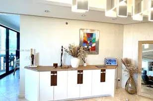 2000 Island Blvd, Aventura, FL 33160 - Photo 29