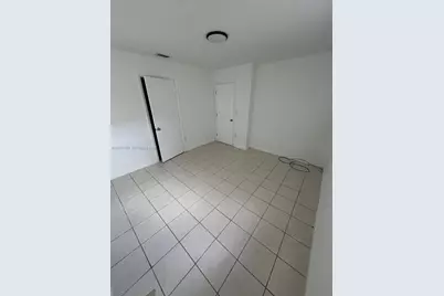 1923 SW 99th Ter, Miramar, FL 33025 - Photo 15