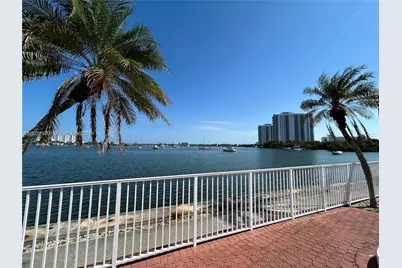 2910 Point East Dr #M609, Aventura, FL 33160 - Photo 19