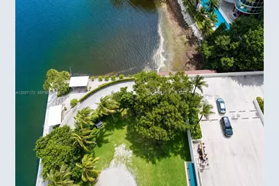 1925 Brickell Ave #D-1808, Miami, FL 33129 - Photo 19