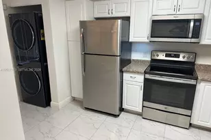 7737 Trent Dr, Tamarac, FL 33321 - Photo 9